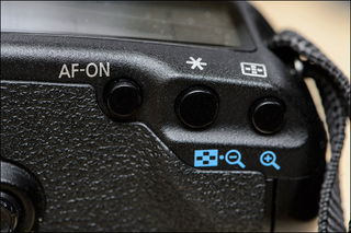 Illustration for article titled DSLR Tip of the Week: Back Button Focusing